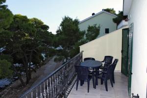 Balkón alebo terasa v ubytovaní Apartments by the sea Rogoznica - 3198