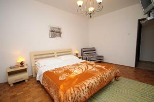 Fotografie z fotogalerie ubytování Apartments and rooms with parking space Krk - 3231 v destinaci Vrh