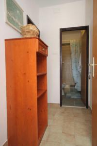Fotografie z fotogalerie ubytování Apartments and rooms with parking space Krk - 3231 v destinaci Vrh
