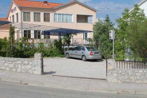 Fotografia z galérie ubytovania Apartment Krk 3231c v destinácii Vrh