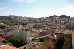 Fotografia z galérie ubytovania Apartments with a parking space Hvar - 3229 v destinácii Hvar