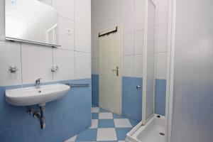 Fotografia z galérie ubytovania Apartments with a parking space Hvar - 3229 v destinácii Hvar