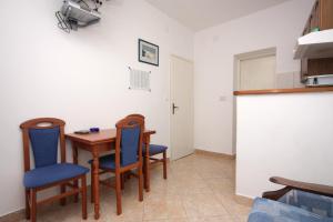 Fotografia z galérie ubytovania Apartments with a parking space Hvar - 3229 v destinácii Hvar