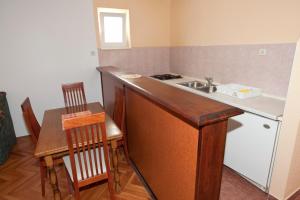 Fotografie z fotogalerie ubytování Apartments with a parking space Baska Voda, Makarska - 3059 v destinaci Baška Voda