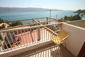 Fotografie z fotogalerie ubytování Rooms by the sea Metajna, Pag - 3305 v destinaci Zubovići