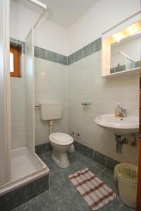 Fotografie z fotogalerie ubytování Rooms by the sea Metajna, Pag - 3305 v destinaci Zubovići