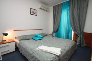 Fotografie z fotogalerie ubytování Rooms by the sea Metajna, Pag - 3305 v destinaci Zubovići