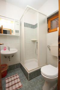Fotografie z fotogalerie ubytování Rooms by the sea Metajna, Pag - 3305 v destinaci Zubovići