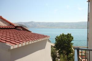 Fotografie z fotogalerie ubytování Rooms by the sea Metajna, Pag - 3305 v destinaci Zubovići