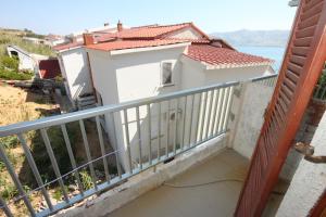 Fotografie z fotogalerie ubytování Rooms by the sea Metajna, Pag - 3305 v destinaci Zubovići