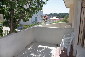 Balkón nebo terasa v ubytování Apartments and rooms with parking space Palit, Rab - 3195