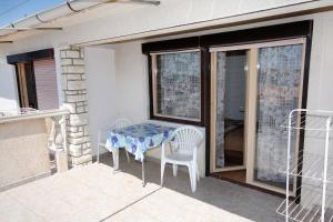 Balkón nebo terasa v ubytování Apartments and rooms with parking space Palit, Rab - 3195