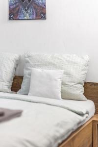 Postel nebo postele na pokoji v ubytování Jeseníky Apartmán číslo 5