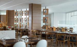 Restaurace v ubytování Hariston Hotel & Suites, Pluit - Jakarta