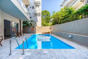 Bazén v ubytování Astron Hotel Rhodes nebo v jeho okolí