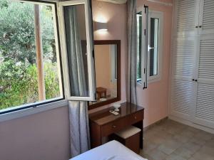 Φωτογραφία από το άλμπουμ του Apartment in Mpenitses near Beaches & Pool στις Μπενίτσες
