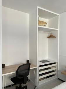 Fotografia z galérie ubytovania Spacious 4 Bedrooms apartment for family or several friends v destinácii San Bartolomé