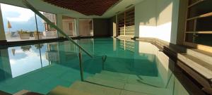 Bassein majutusasutuses Hotel Costes või selle lähedal