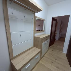 Eldhús eða eldhúskrókur á Riccis 47m2 bamboo flat