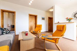 Posedenie v ubytovaní Apartmány nad Šlikovkou