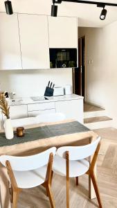 Kuchyňa alebo kuchynka v ubytovaní Apartament 21 (1)