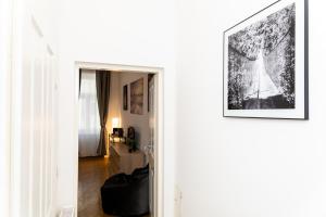 Zdjęcie z galerii obiektu THE PLACE, IN THE 7TH DISTRICT OF VIENNA w Wiedniu