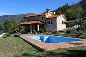 Kolam renang di atau dekat dengan Family friendly house with a swimming pool Kozljak, Central Istria - Sredisnja Istra - 3399