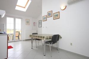 Fotografia z galérie ubytovania Apartment Nerezine 3451c v destinácii Nerezine