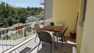 Fotografie z fotogalerie ubytování Apartments with a parking space Omis - 2760 v Omiši
