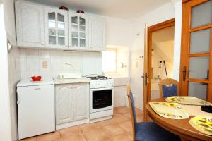 Fotografia z galérie ubytovania Apartments and rooms by the sea Dubrovnik - 4735 v Dubrovníku