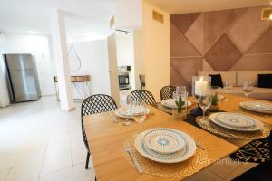 Una cocina o cocineta en YalaRent Afarsemon Apartments with pool - For Families & Couples