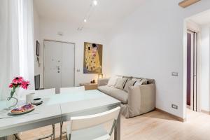 Posedenie v ubytovaní Cosy 1 Bed Flat close to Vatican