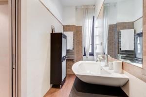 Kúpeľňa v ubytovaní Cosy 1 Bed Flat close to Vatican