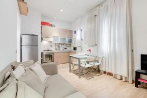 Kuchyňa alebo kuchynka v ubytovaní Cosy 1 Bed Flat close to Vatican