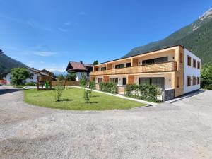Nespecifikovaný výhled na hory nebo výhled na hory při pohledu z apartmánu