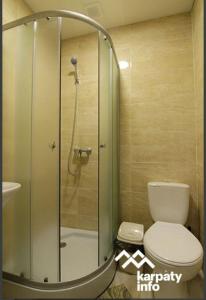 Un baño de Гірка