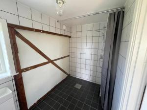 Koupelna v ubytování Söndregårds Haväng Bed & Kitchen