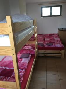 Letto o letti in una camera di Vinařství Ehrlich