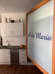 Kuchnia lub aneks kuchenny w obiekcie A de Maria - Tres Marias Apartments