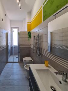 Ванна кімната в APT Re di Roma +37 фото