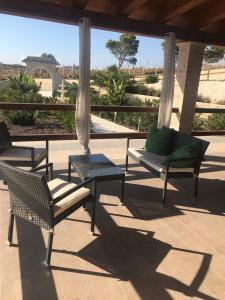 A balcony or terrace at Bella Vista