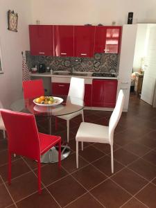 A kitchen or kitchenette at Bella Vista