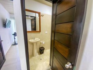 Vannituba majutusasutuses Aparta-Hotel LENEMBERGER