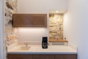 萨摩斯Villa Samos - Renovated stone villa with private pool- 2 min from the sea!的相册照片