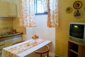 Fotografie z fotogalerie ubytování Apartment Milna 5242a v destinaci Milna