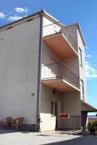 Fotografie z fotogalerie ubytování Apartments with a parking space Podstrana, Split - 5250 v destinaci Podstrana