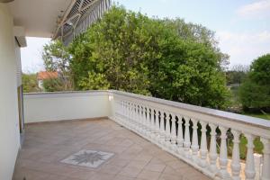 Fotografie z fotogalerie ubytování Family friendly apartments with a swimming pool Sveti Anton, Krk - 5291 v destinaci Malinska