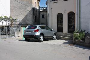 Fotografia z galérie ubytovania Apartments and rooms with parking space Vrbnik, Krk - 5302 vo Vrbniku