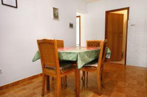 Fotografie z fotogalerie ubytování Apartments with a parking space Baska, Krk - 5411 v destinaci Baška