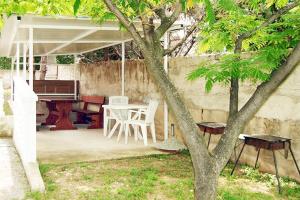 Zdjęcie z galerii obiektu Apartment Baska 5450a w Bašce +20 zdjęć